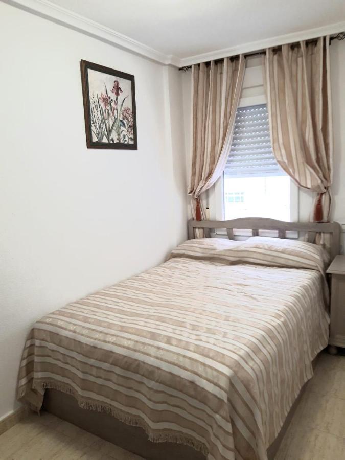 Apartment Manuel Galian 52 Torrevieja Exteriör bild